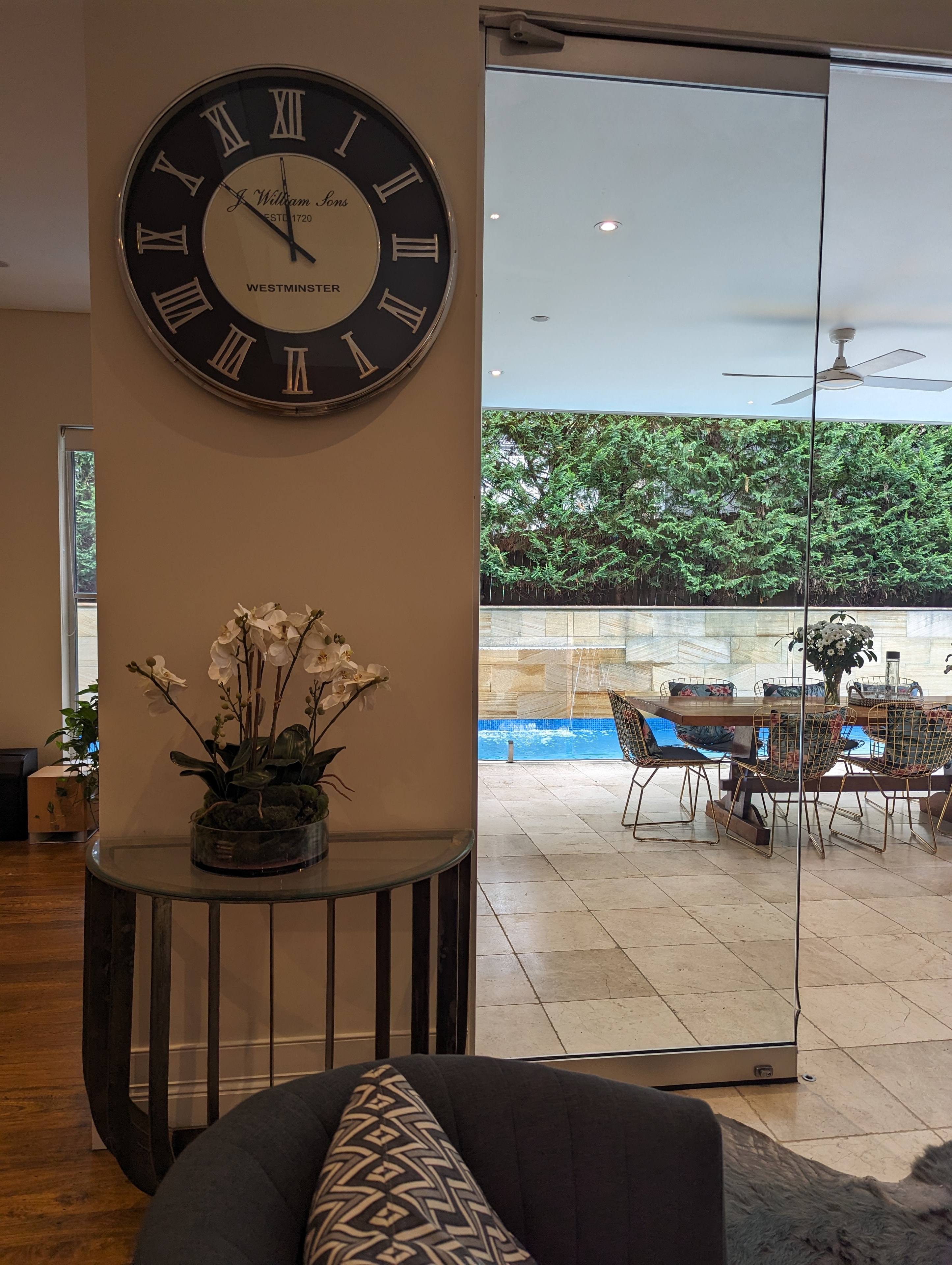 Contemporary Sydney residential property — modern architecture and garden